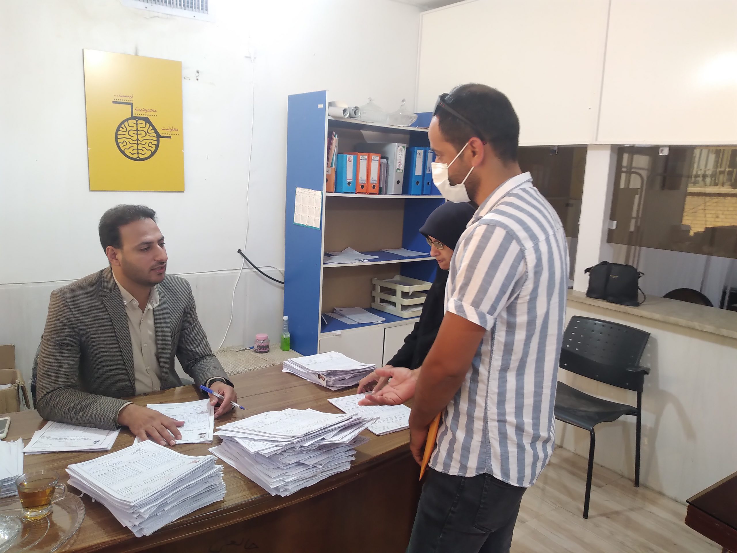 شیراز/ بازدید دکتر محسنی مدیر بهزیستی شیراز از واحد کمیسیون پزشکی